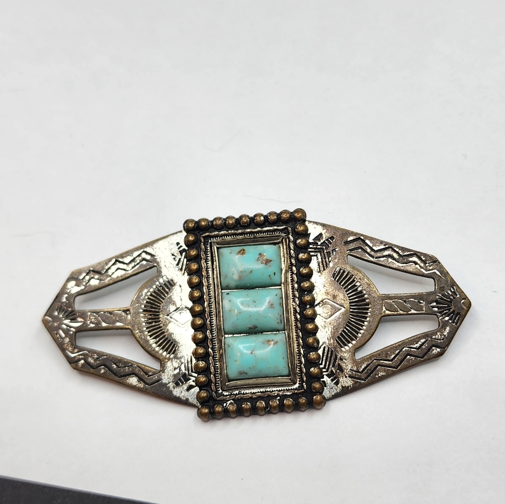 Vintage natural turquoise brooch signed EXC